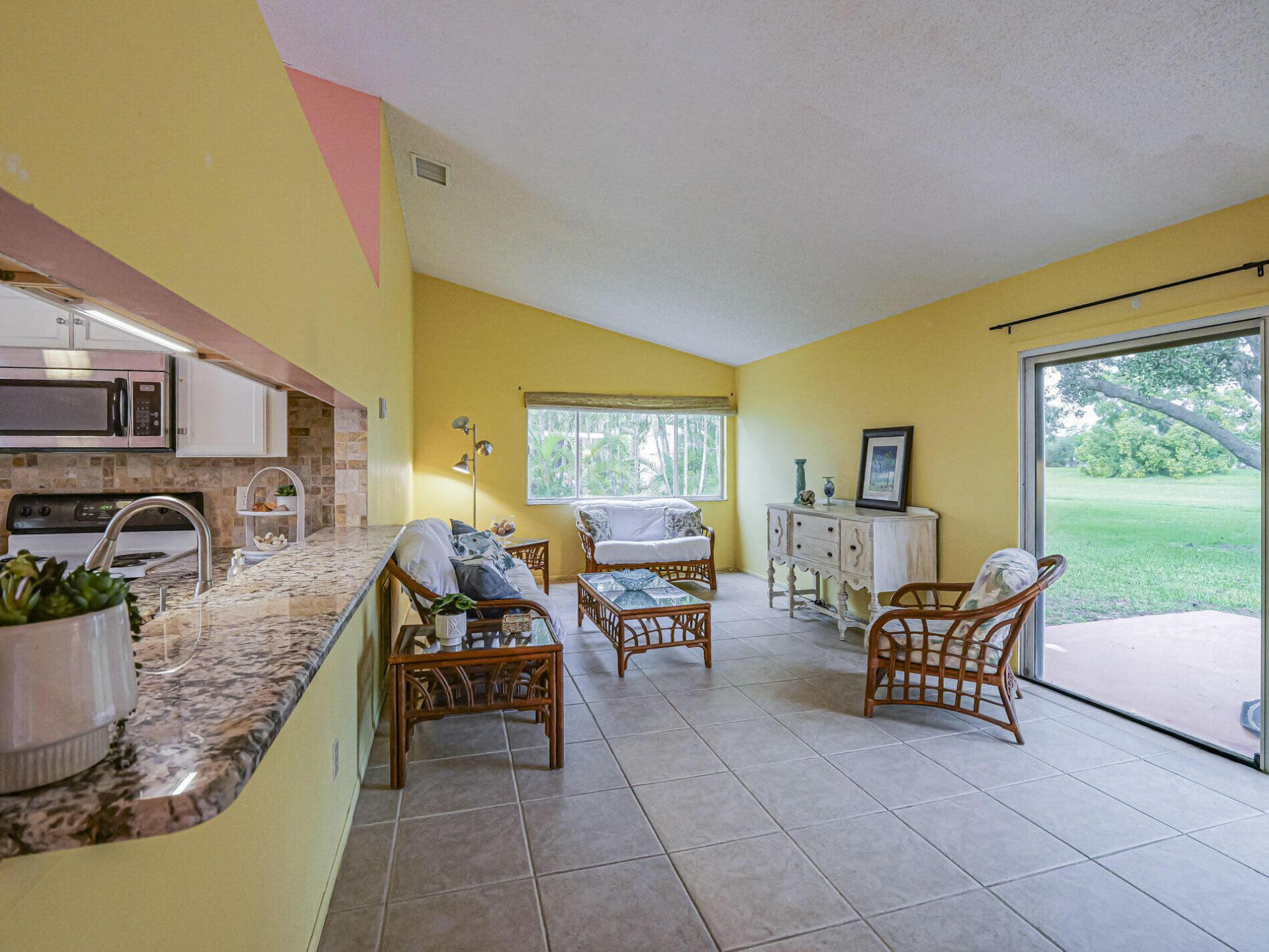 2050 SE West Dunbrooke Circle, Port Saint Lucie, FL 34952 Photo