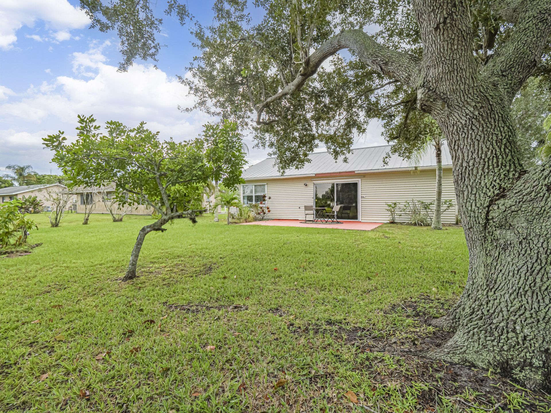 2050 SE West Dunbrooke Circle, Port Saint Lucie, FL 34952 Photo