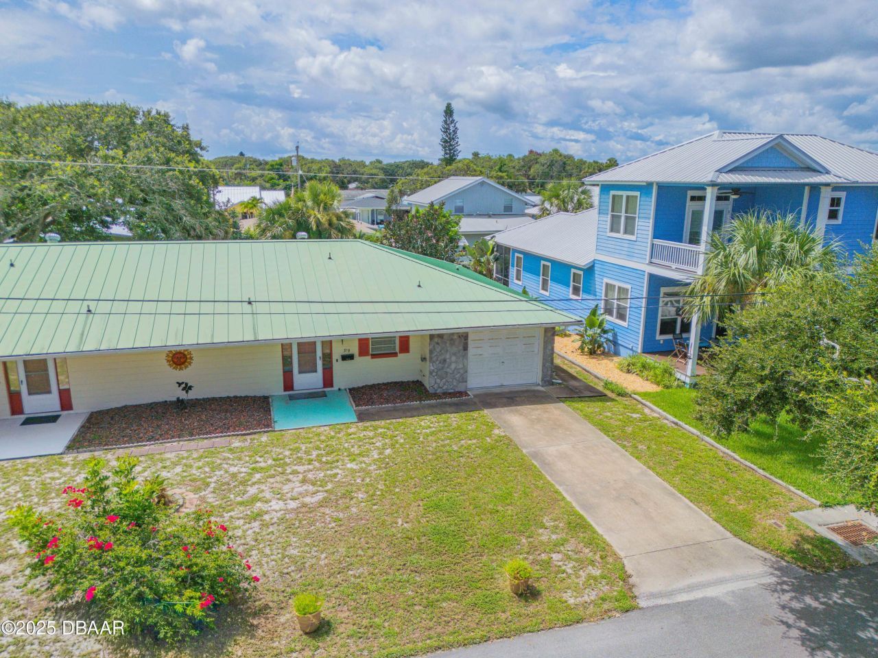 319 Columbus Avenue, New Smyrna Beach, FL 32169 Photo