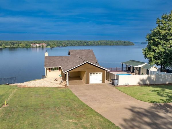 460 Bluff Dr, Rogersville, AL