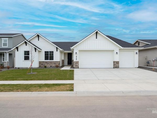 4727 E Coldwater Dr, Nampa, ID 83687