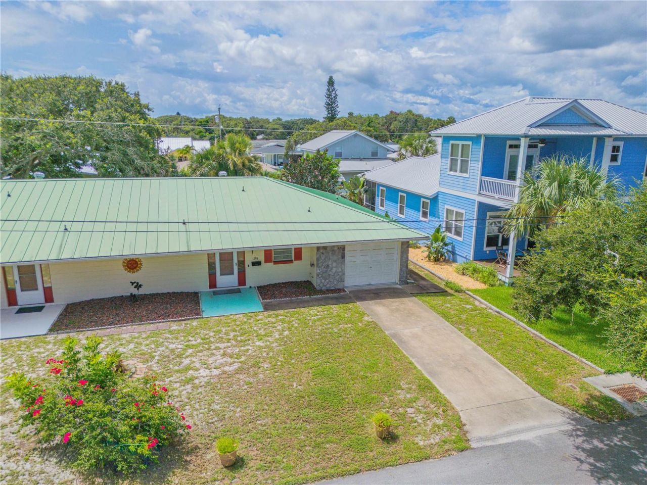 319 Columbus Avenue, New Smyrna Beach, FL 32169 Photo