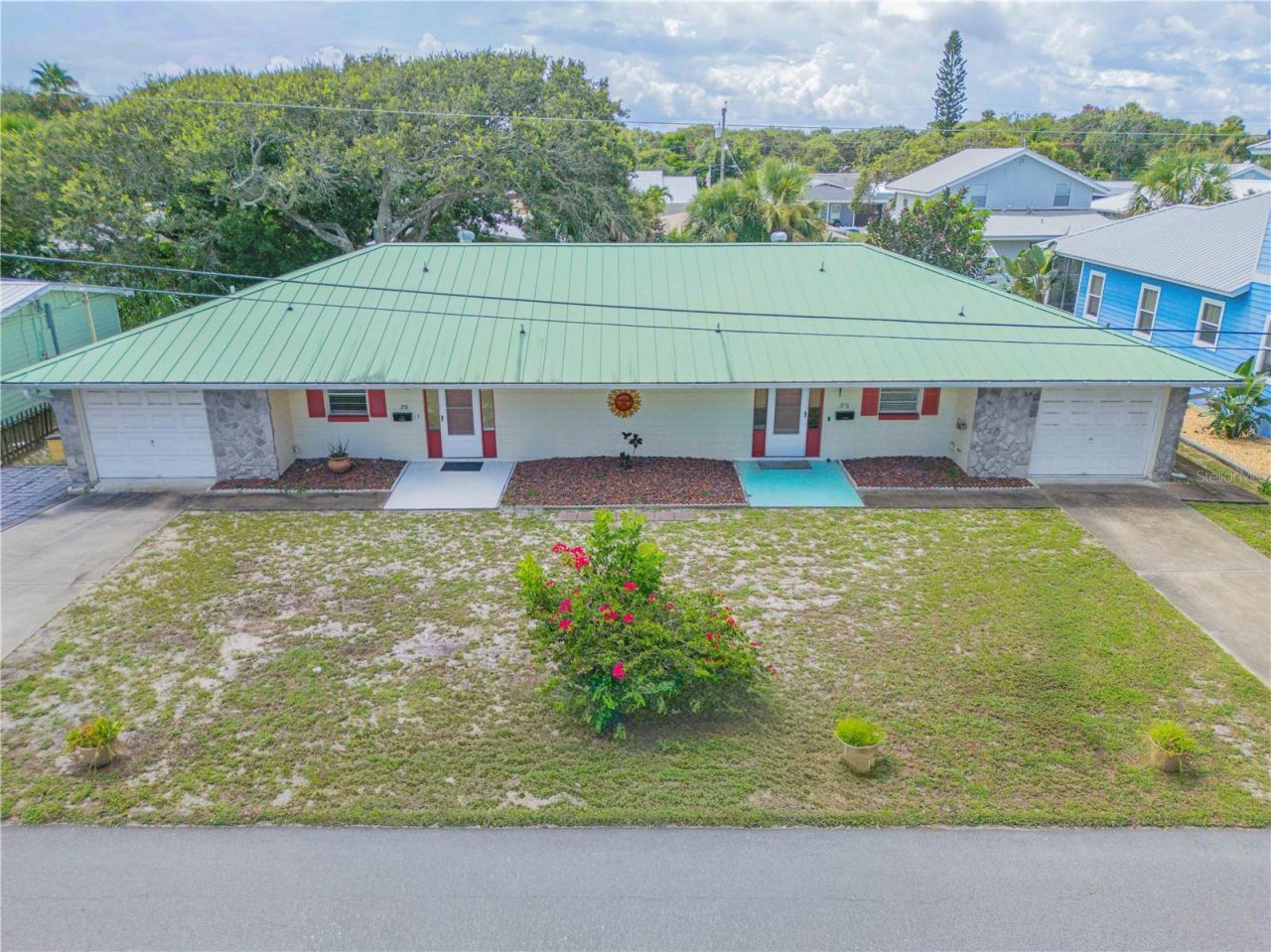 319 Columbus Avenue, New Smyrna Beach, FL 32169 Photo