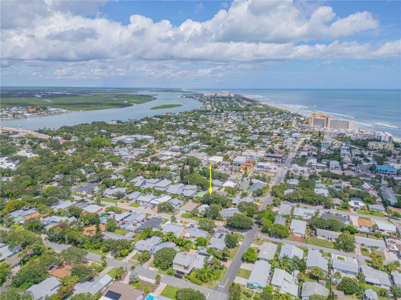 319 Columbus Avenue, New Smyrna Beach, FL 32169 Photo