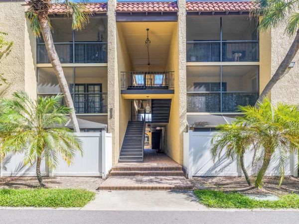 5305 SAN SEBASTIAN COURT, Unit 127, TAMPA, FL 33609