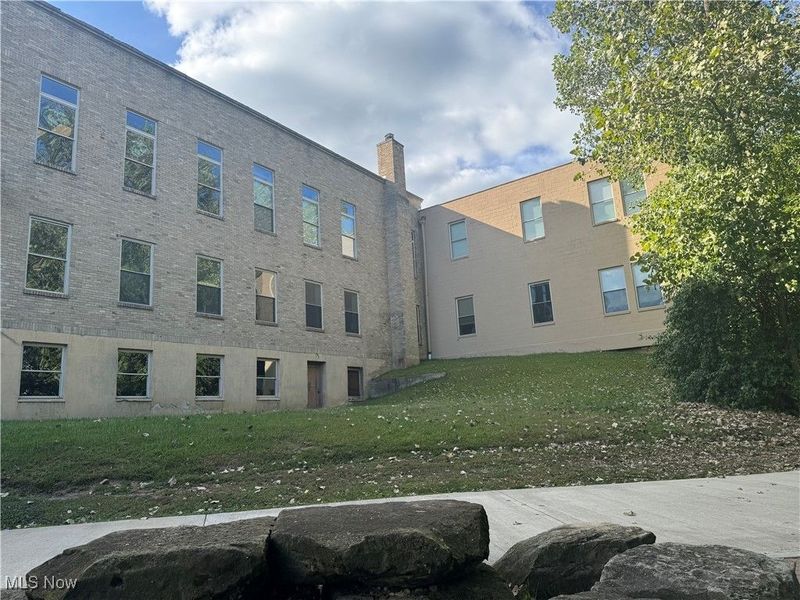 265 W Main Street, Unit 102, Kent, OH 44240 Photo 5