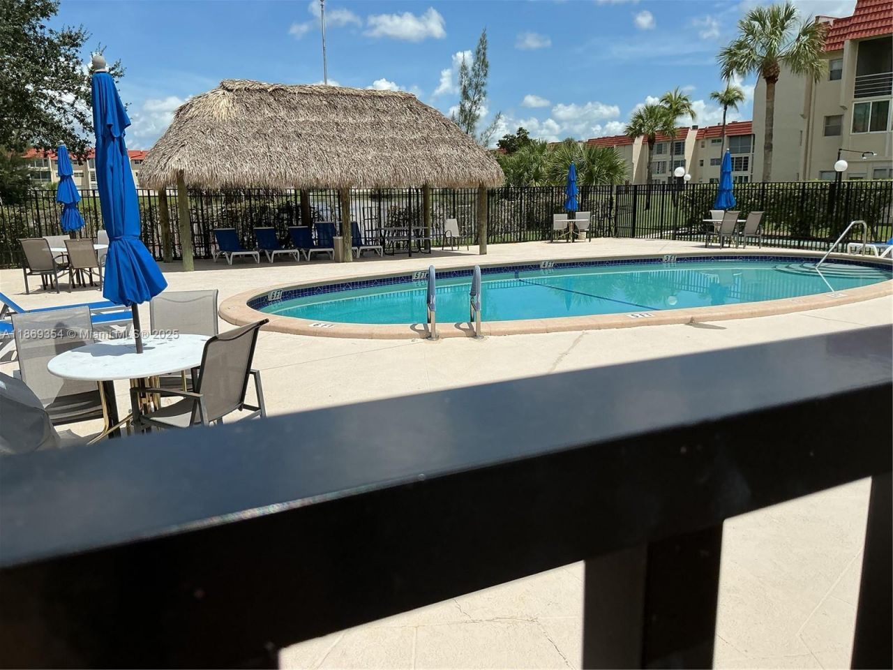 2600 W Sunrise Lakes Dr, Unit 305, Sunrise, FL 33322 Photo