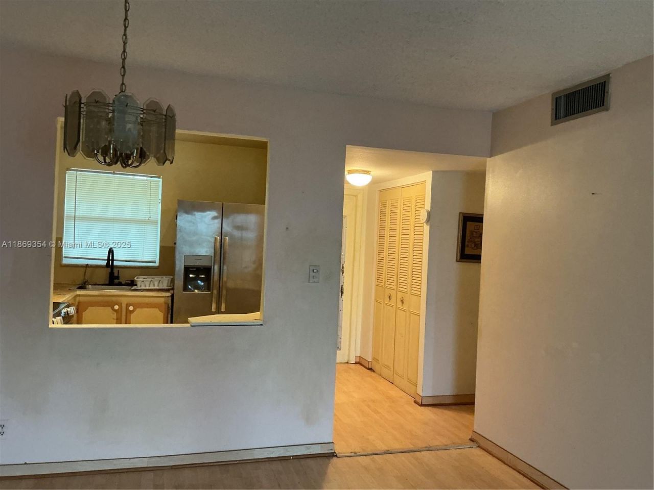 2600 W Sunrise Lakes Dr, Unit 305, Sunrise, FL 33322 Photo