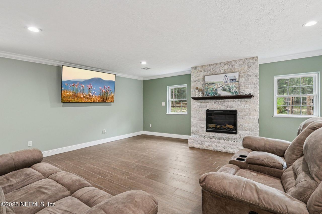 1886 State Road 20 Road S, Hawthorne, FL 32640 Photo