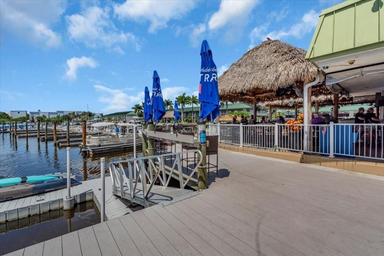 7150 N Tamiami Trail, Unit C-128, Sarasota, FL 34243 Photo