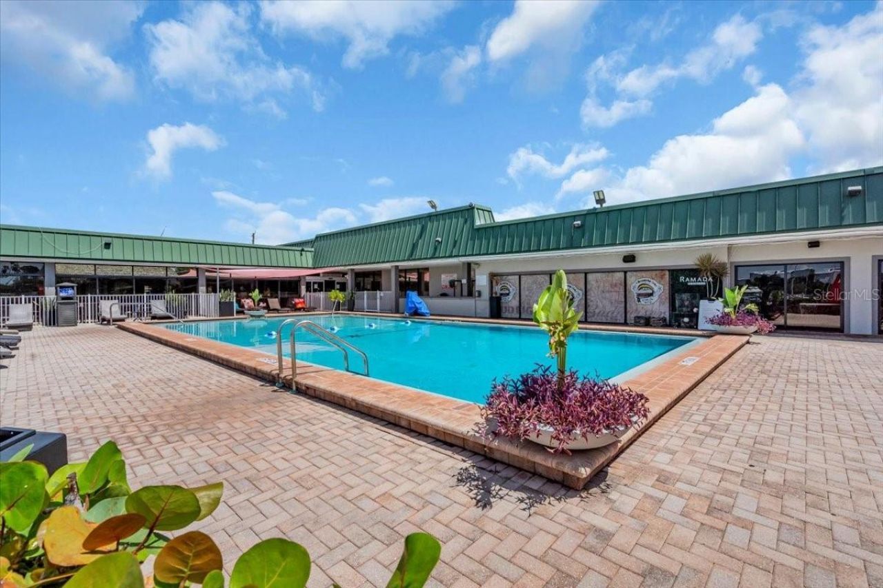 7150 N Tamiami Trail, Unit C-128, Sarasota, FL 34243 Photo