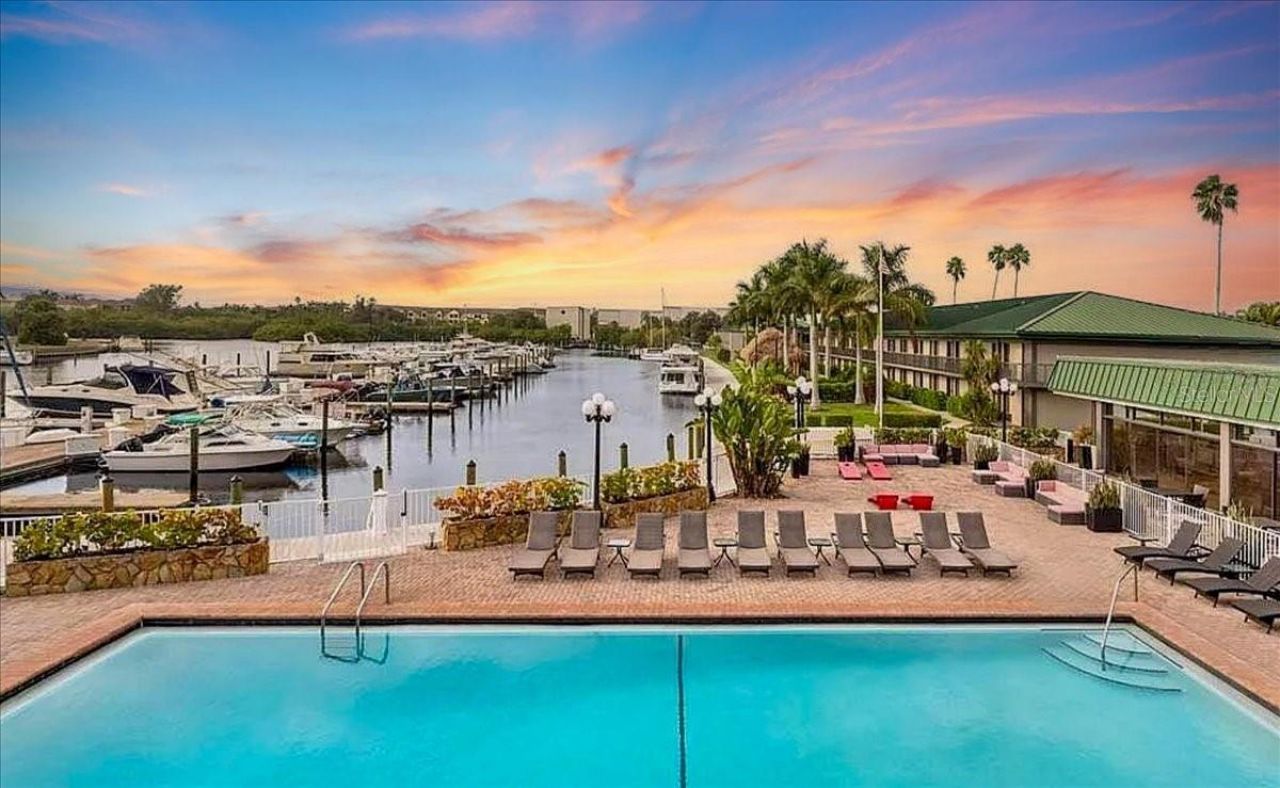 7150 N Tamiami Trail, Unit C-128, Sarasota, FL 34243 Photo