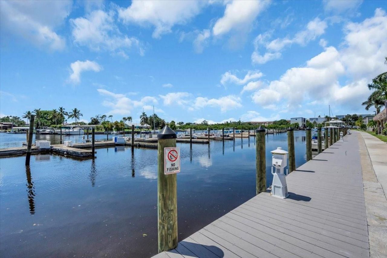 7150 N Tamiami Trail, Unit C-128, Sarasota, FL 34243 Photo