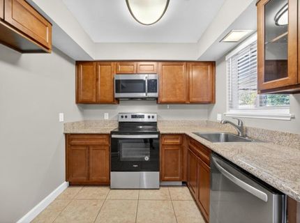 98-98 1/2 Dean Way, Folsom, CA 95630 Photo