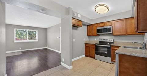 98-98 1/2 Dean Way, Folsom, CA 95630 Photo
