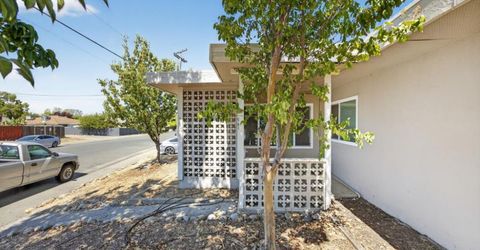 98-98 1/2 Dean Way, Folsom, CA 95630 Photo