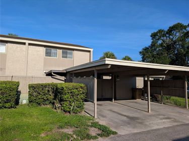 8710 PLUM LANE, TEMPLE TERRACE, FL 33637