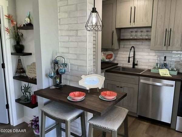 601 Robin Road, Unit A, Ormond Beach, FL 32176