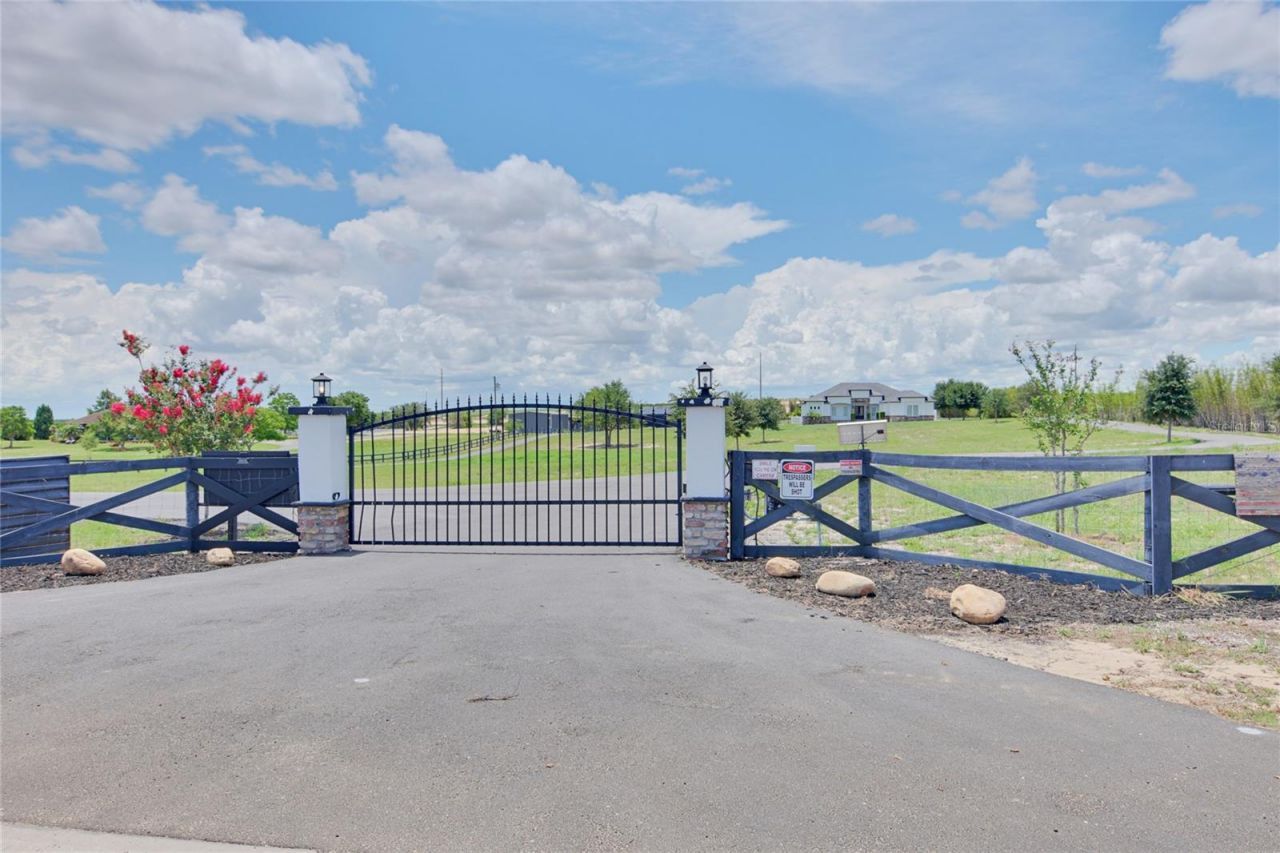 7965 Lake Mabel Loop Road, Dundee, FL 33838 Photo