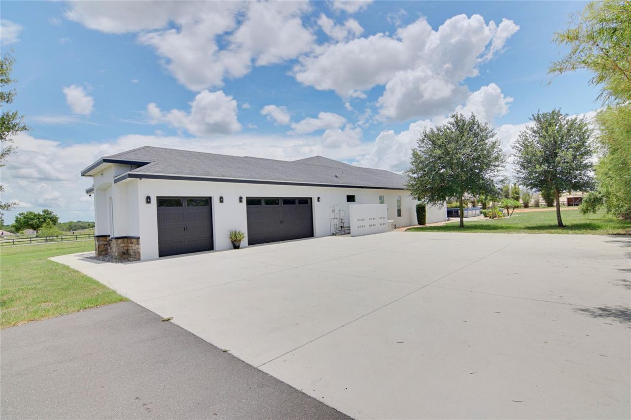7965 Lake Mabel Loop Road, Dundee, FL 33838 Photo