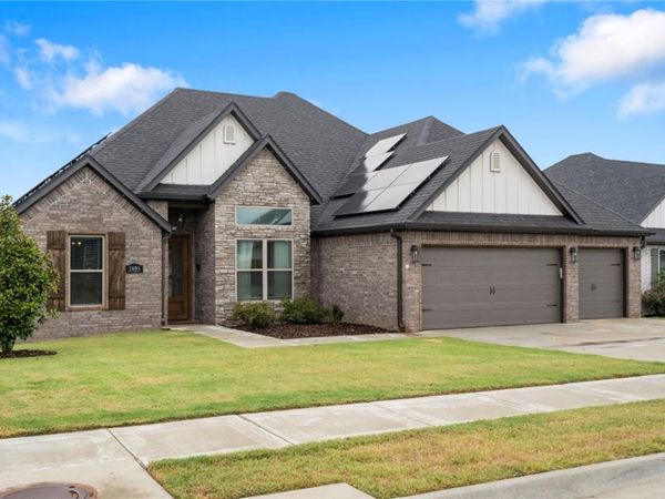 1805 Abbott Lane, Pea Ridge, AR 72751