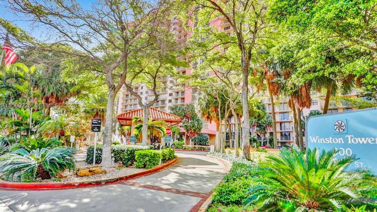 210 174th St, Unit 805, Sunny Isles Beach, FL 33160 Photo