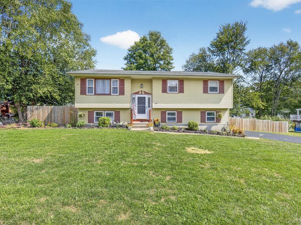 205 Oriole Drive, Montgomery, NY 12549