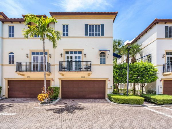 3261 Estancia Lane, Boynton Beach, FL 33435