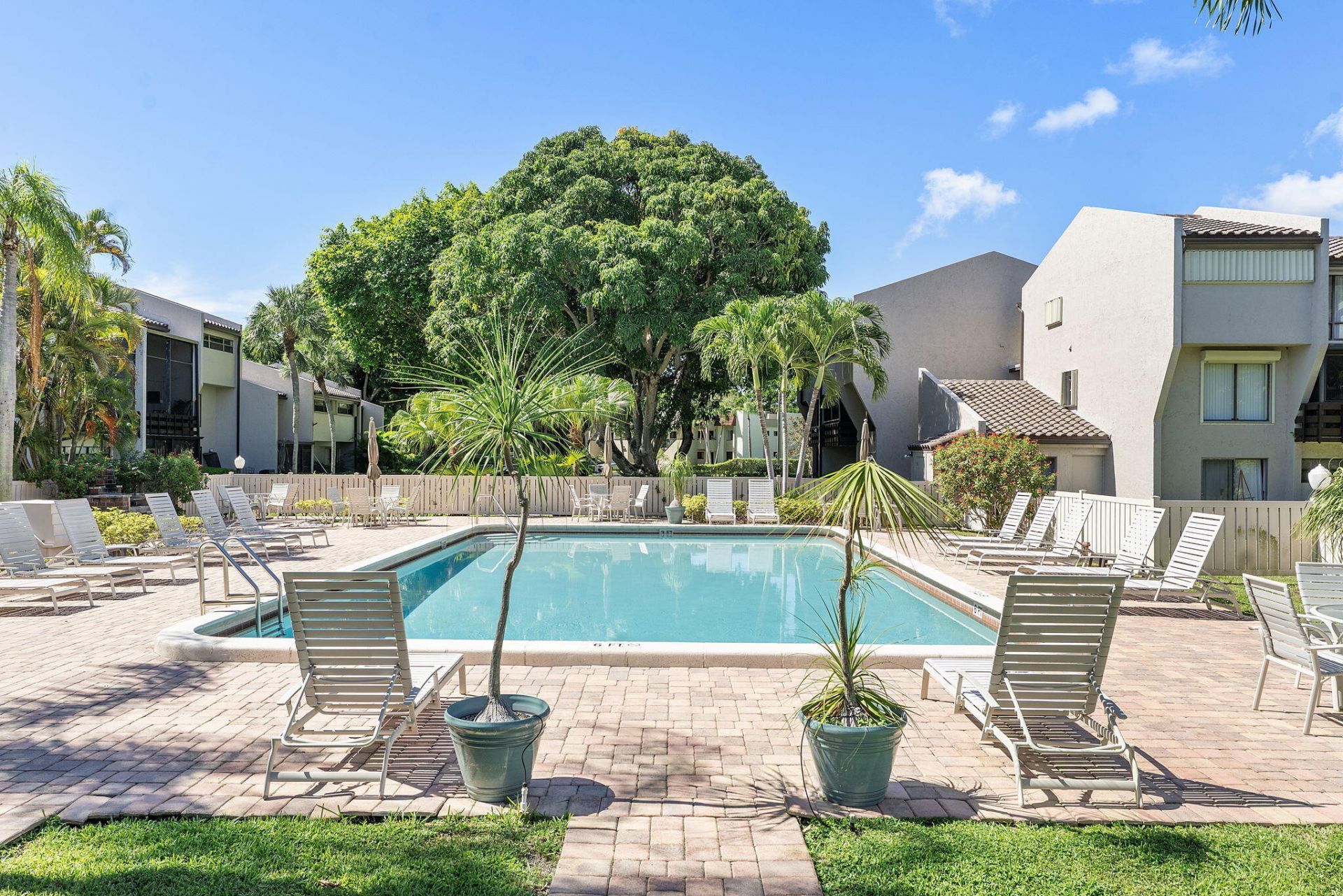 159 NW 70th Street, Unit 603, Boca Raton, FL 33487 Photo