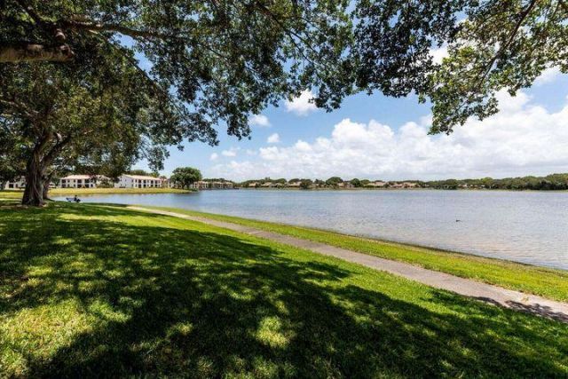 3375 Jaywood Terrace, Unit 2050, Boca Raton, FL 33431 Main Photo