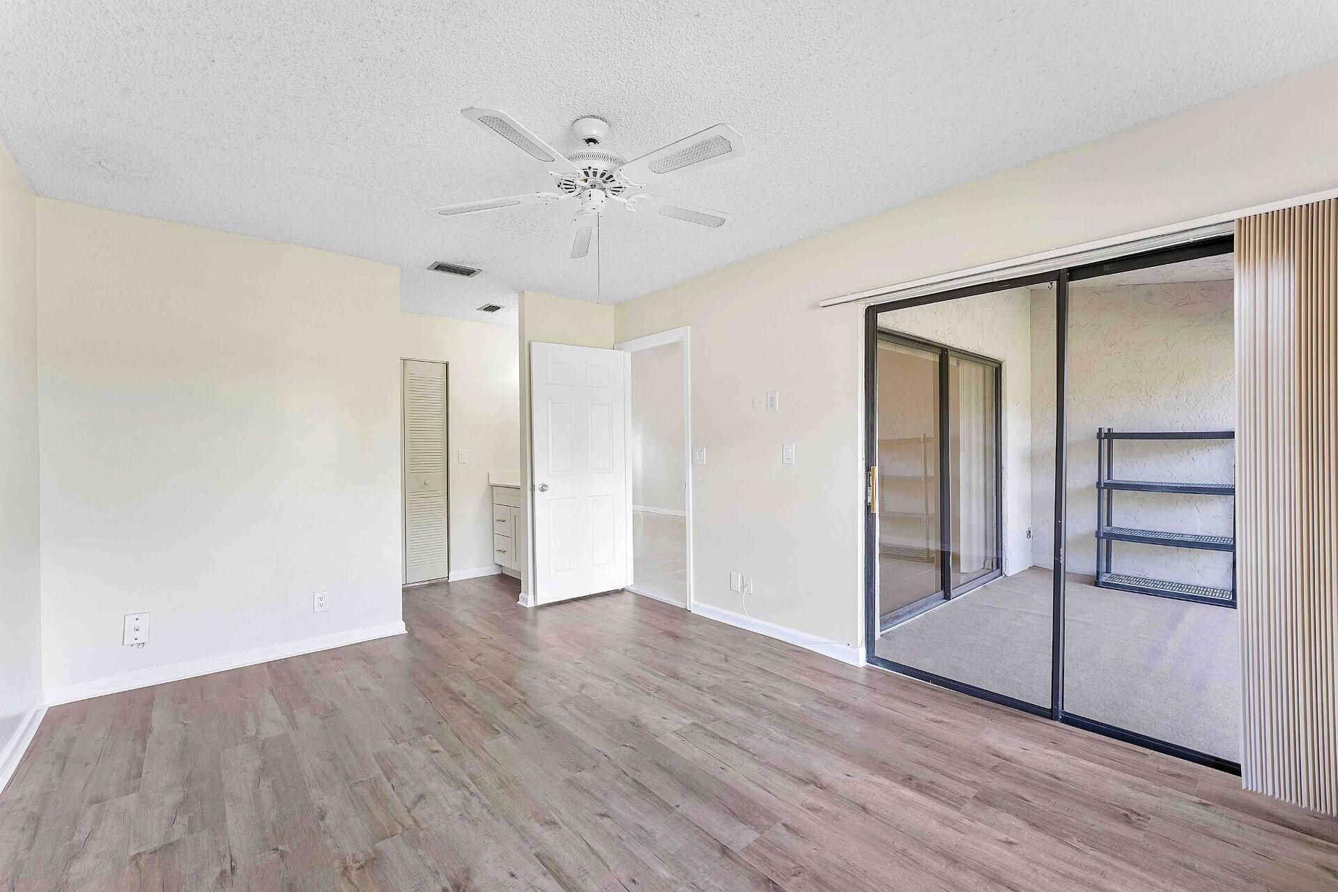 3375 Jaywood Terrace, Unit 2050, Boca Raton, FL 33431 Photo