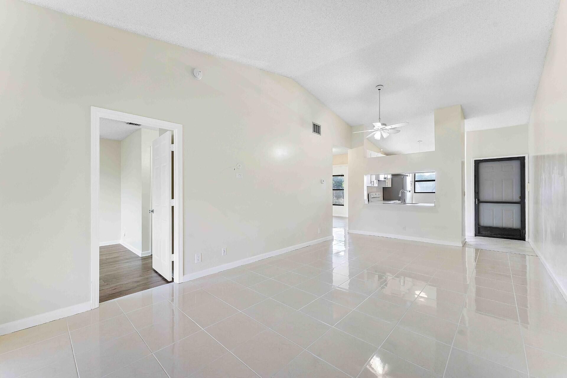 3375 Jaywood Terrace, Unit 2050, Boca Raton, FL 33431 Photo