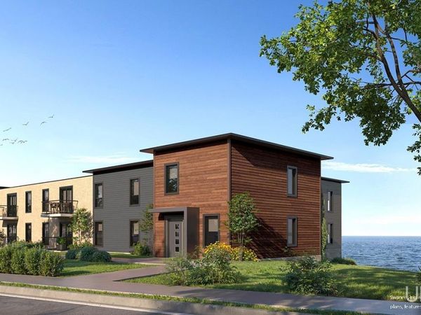 200 Ludington Unit 7 Street, Escanaba, MI 49829