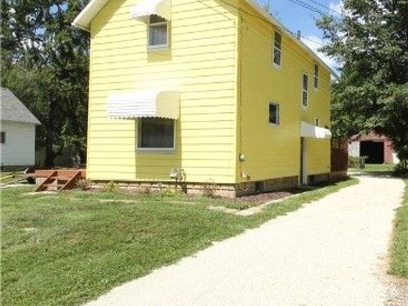 5829 Heather Hedge Drive, Chippewa Lake, OH 44215 Photo 2