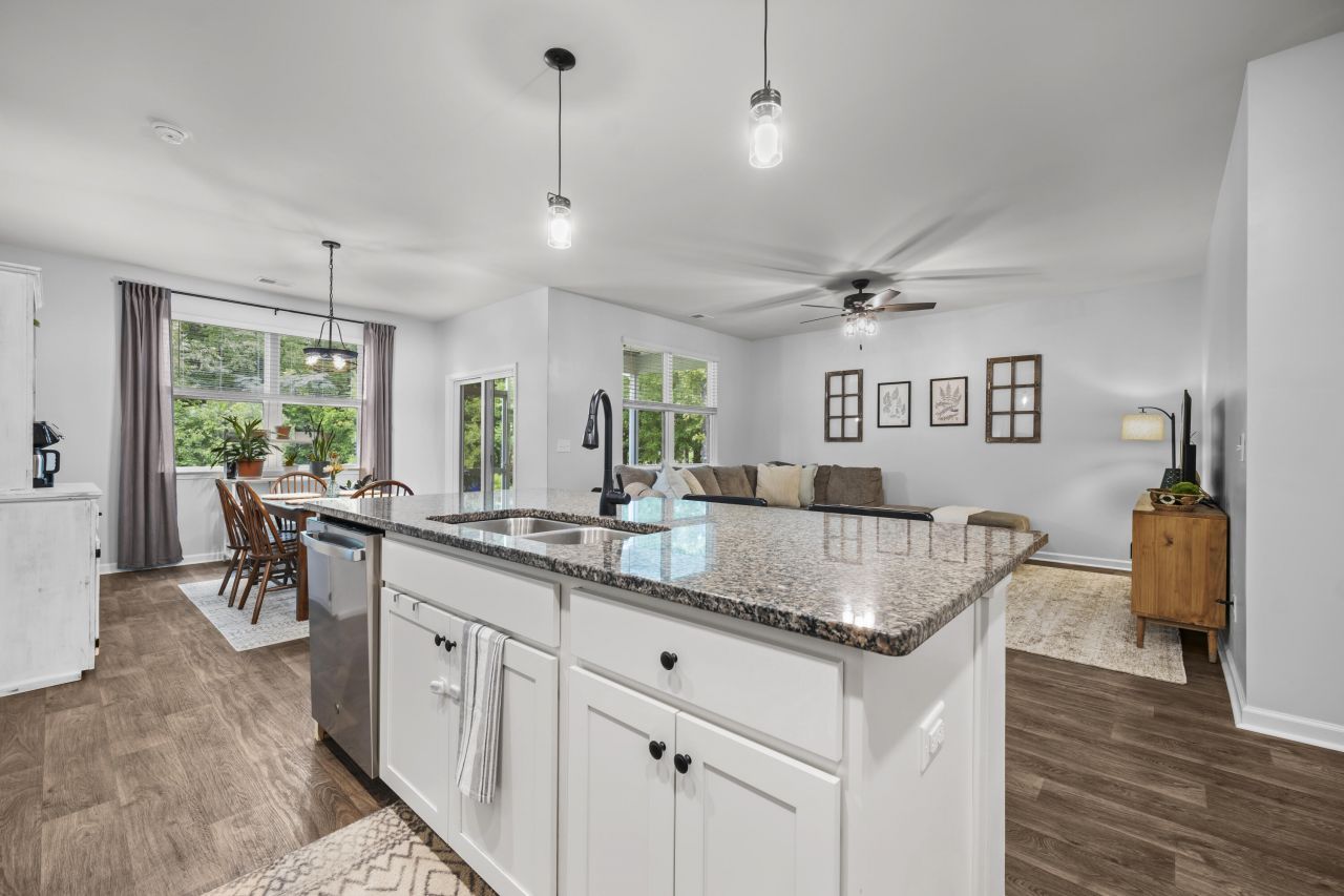 104 Rusting Link Road Photo 9