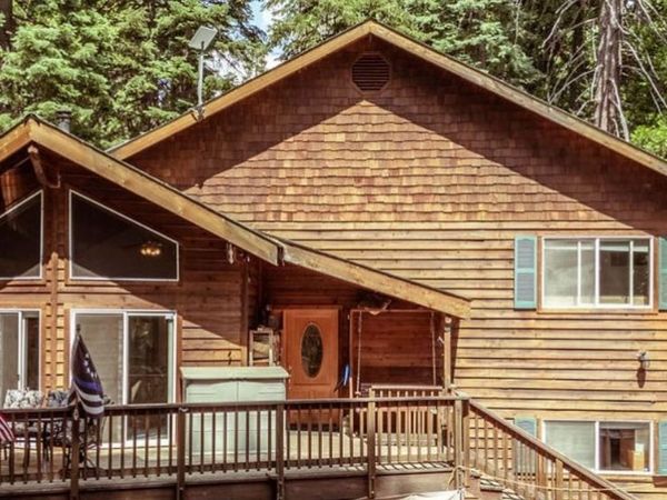600 Clifford Trail, Lake Almanor, CA 96137