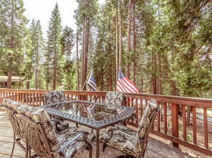 600 Clifford Trail, Lake Almanor, CA 96137 Photo
