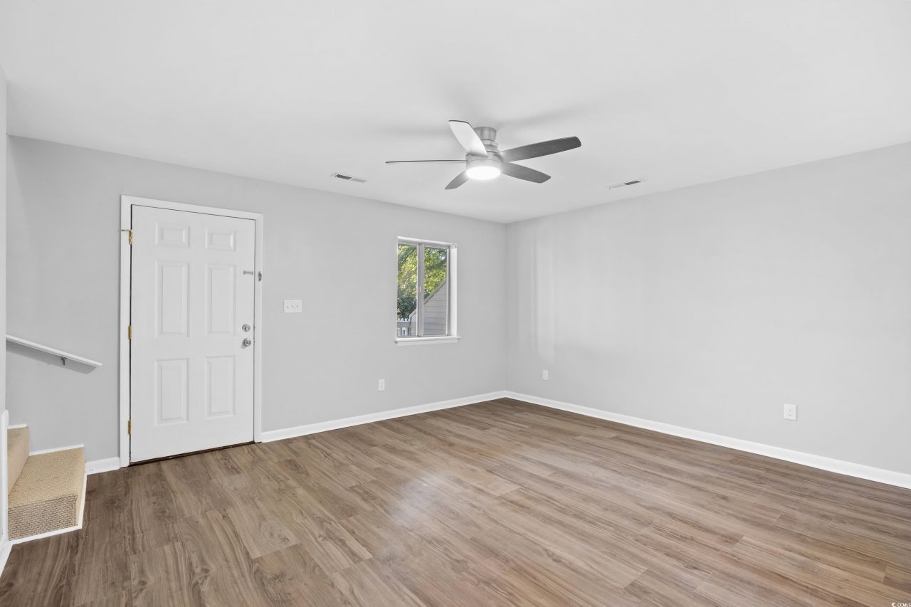 617 Surfside Dr. Photo 10