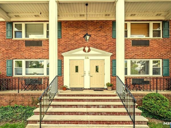54 Westervelt Avenue B, Unit B, TENAFLY, NJ 07670