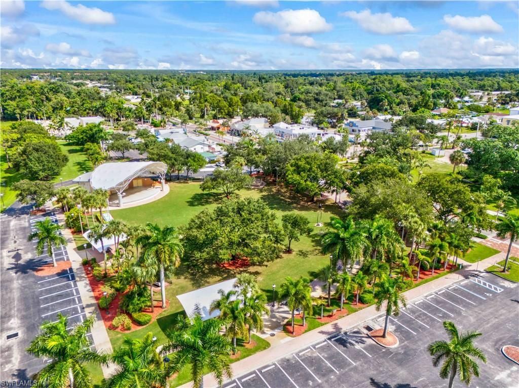 25650 Luci Dr , Bonita Springs, FL 34135 Photo