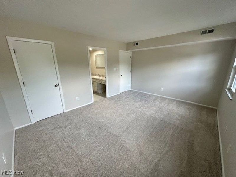 2723 Pease Drive, Unit A106, Rocky River, OH 44116 Photo 8