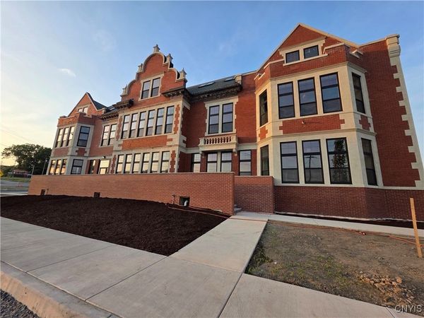 100 Buckley Road, Liverpool, NY 13088