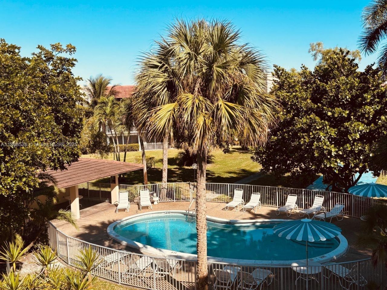 3501 Inverrary Dr, Unit 201, Lauderhill, FL 33319 Photo