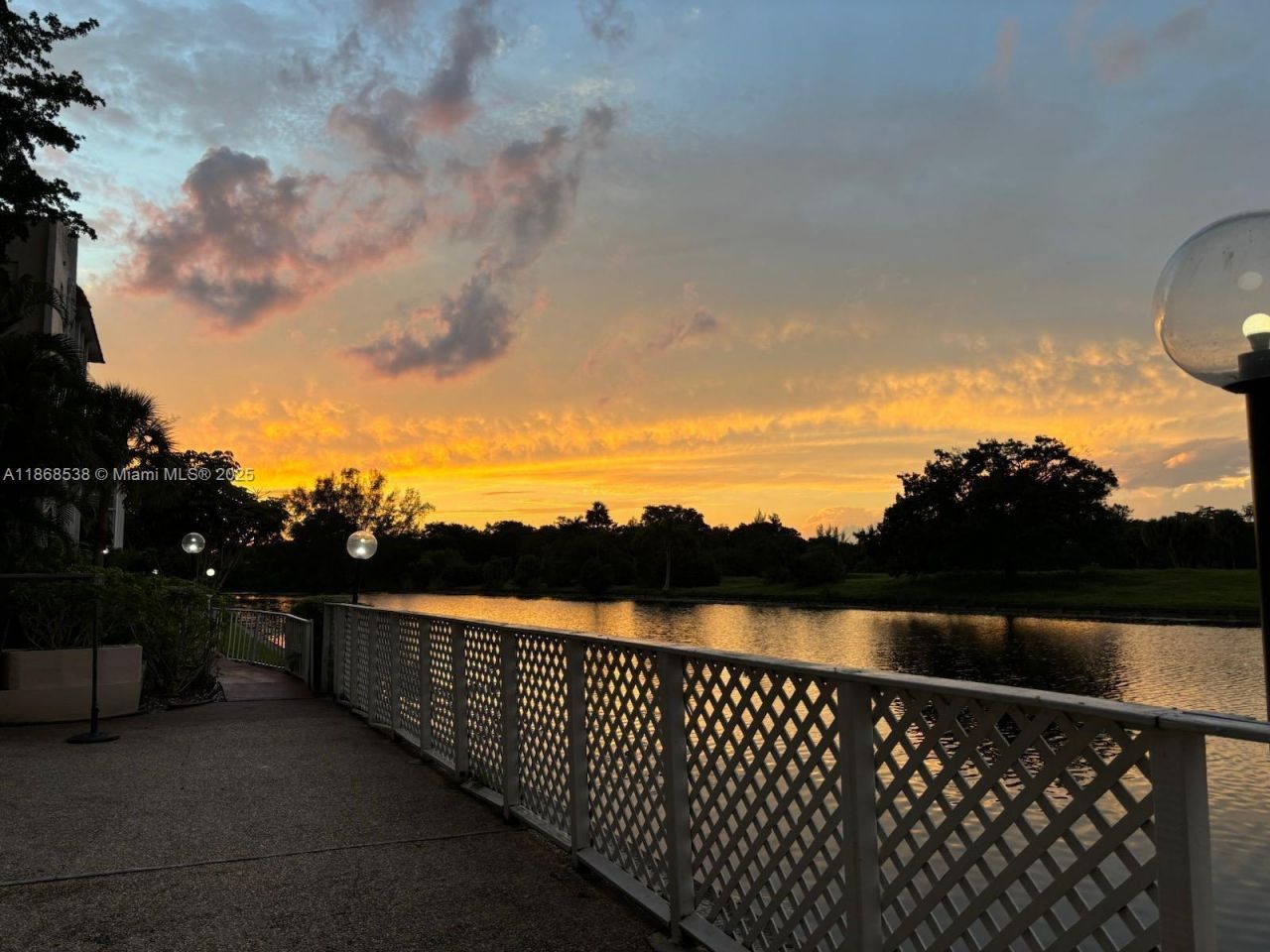 3501 Inverrary Dr, Unit 201, Lauderhill, FL 33319 Photo