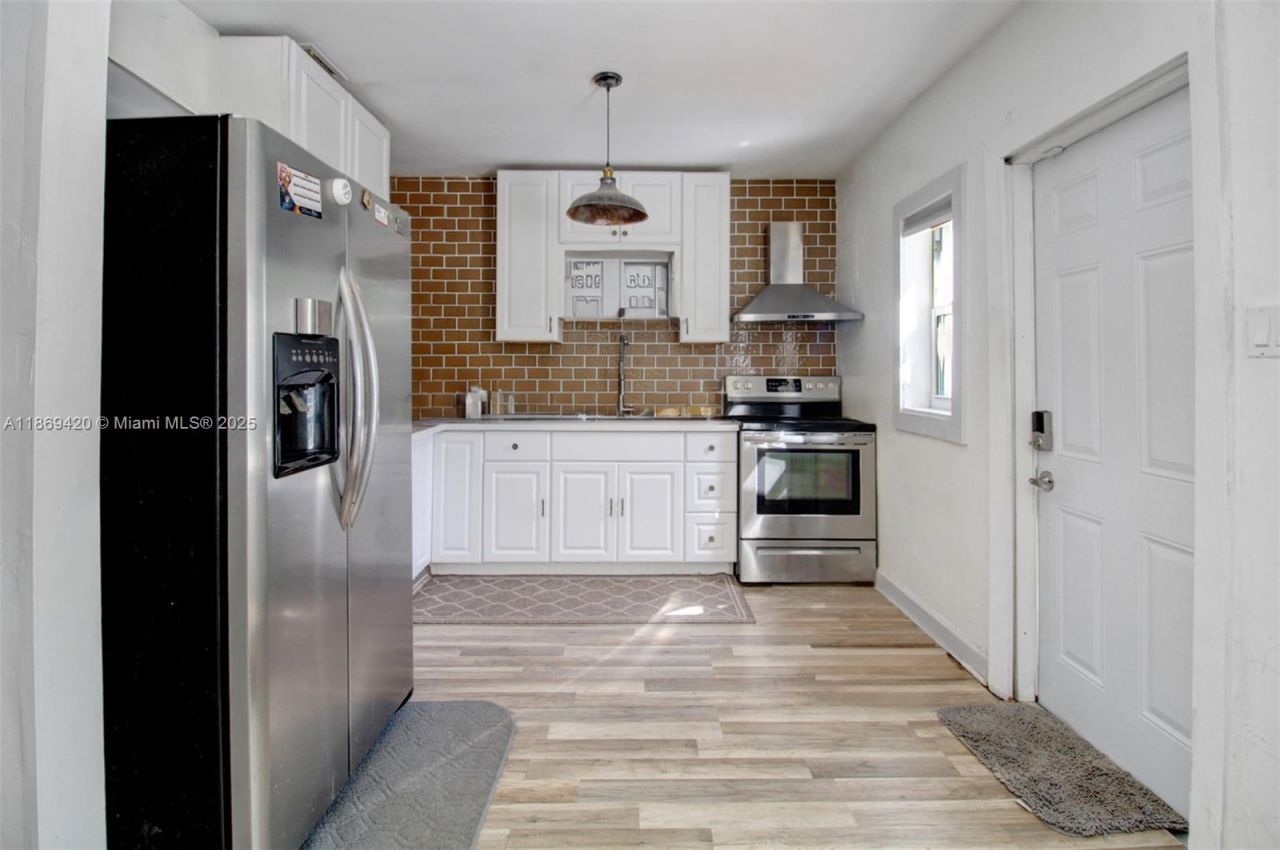 14440 Monroe St, Miami, FL 33176 Photo