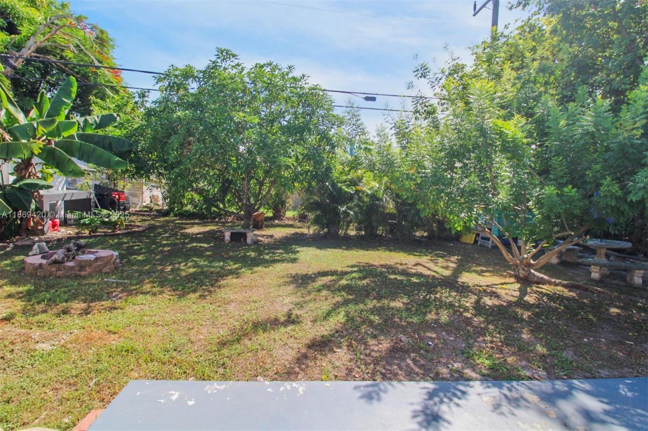 14440 Monroe St, Miami, FL 33176 Photo