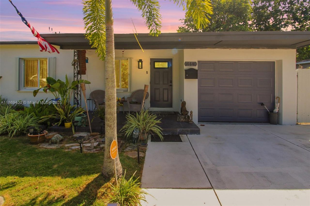 14440 Monroe St, Miami, FL 33176 Photo
