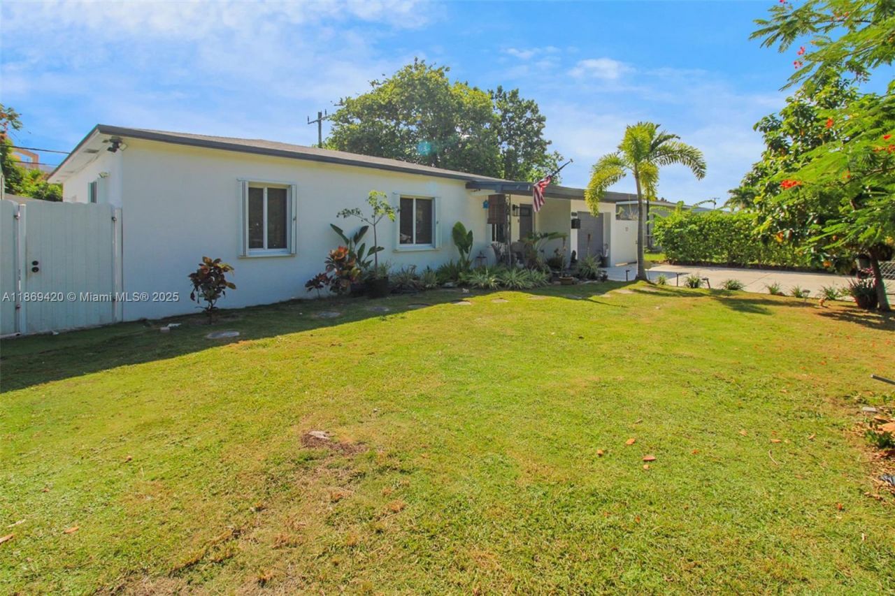 14440 Monroe St, Miami, FL 33176 Photo