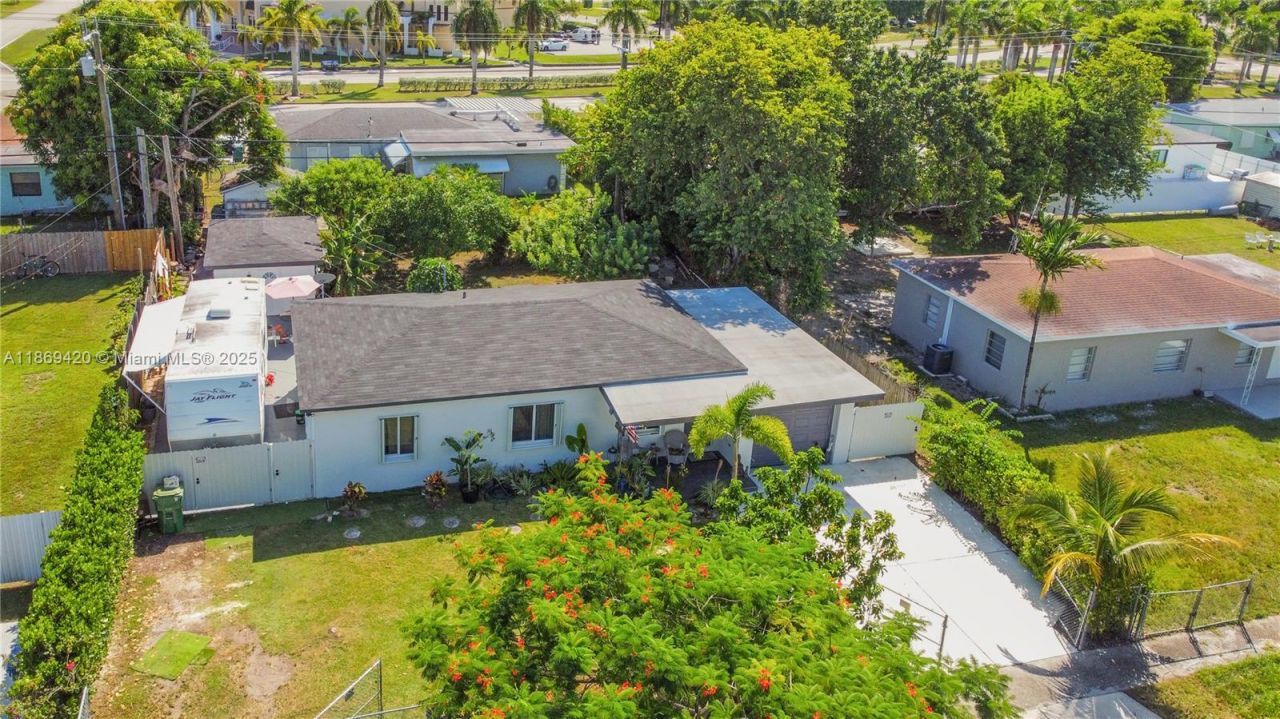 14440 Monroe St, Miami, FL 33176 Photo