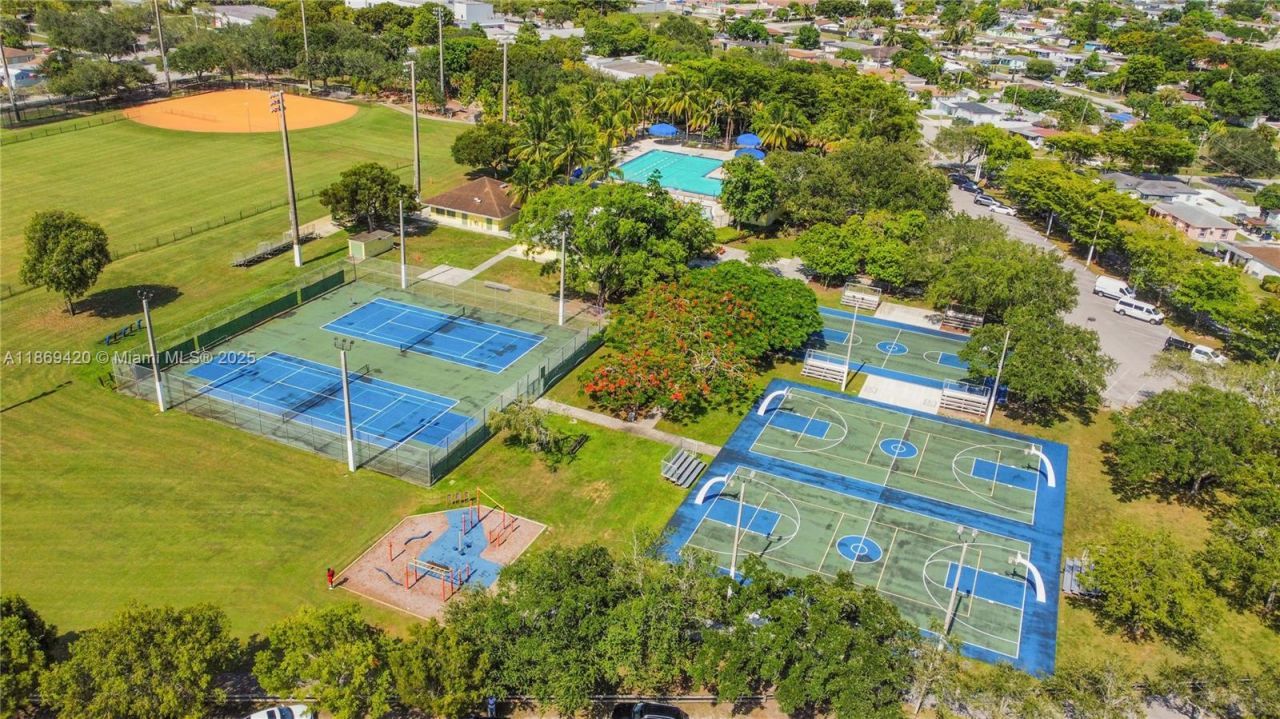 14440 Monroe St, Miami, FL 33176 Photo